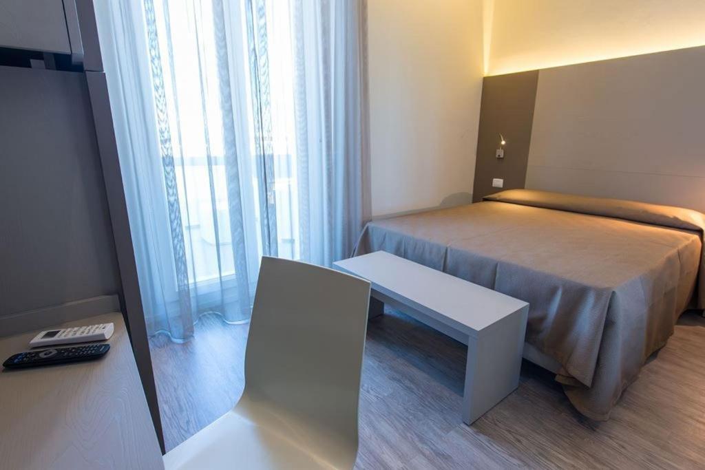 Hotel 2000 Rimini Ngoại thất bức ảnh