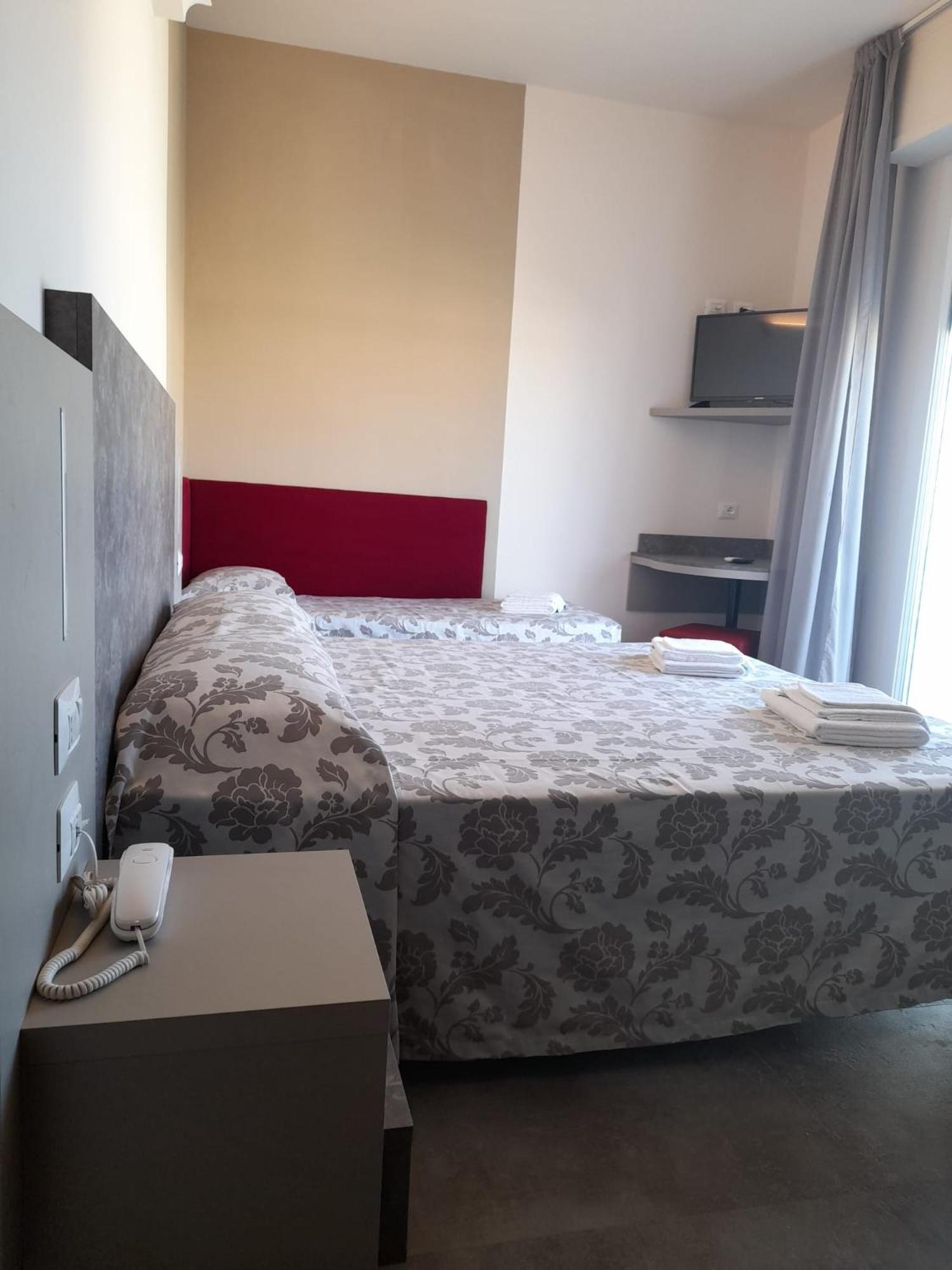 Hotel 2000 Rimini Ngoại thất bức ảnh