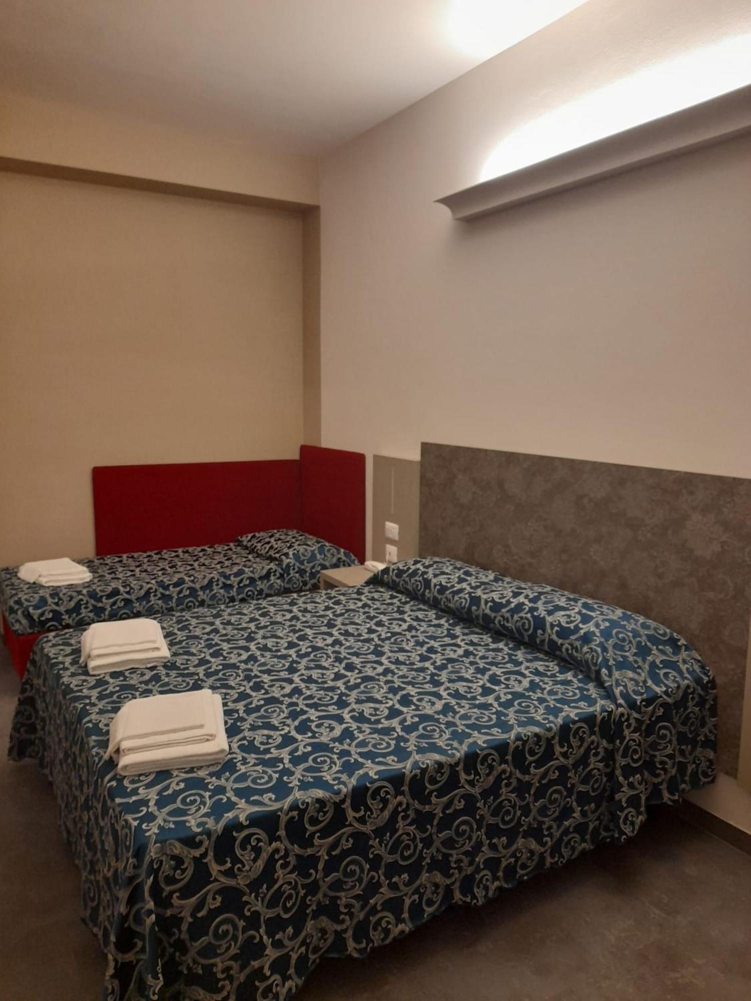 Hotel 2000 Rimini Ngoại thất bức ảnh