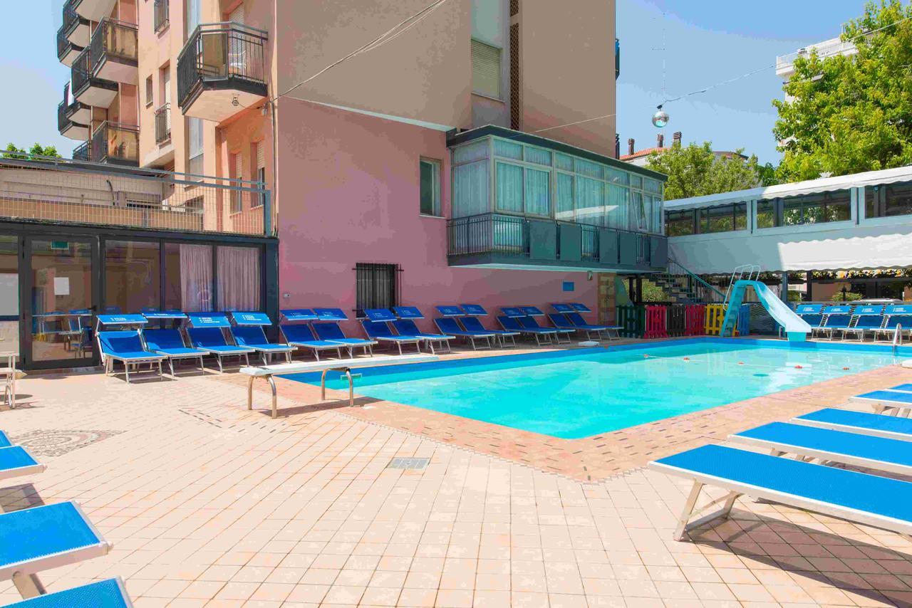 Hotel 2000 Rimini Ngoại thất bức ảnh