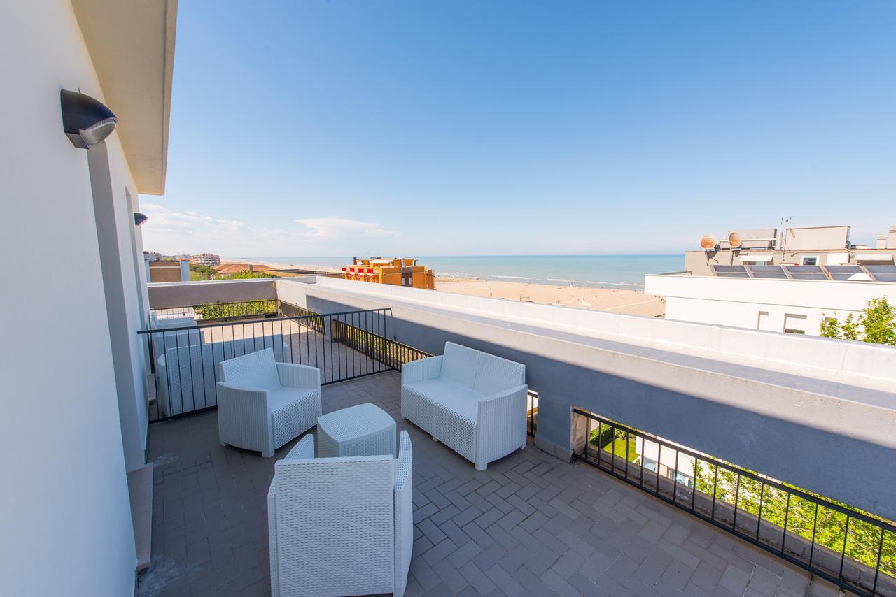 Hotel 2000 Rimini Ngoại thất bức ảnh