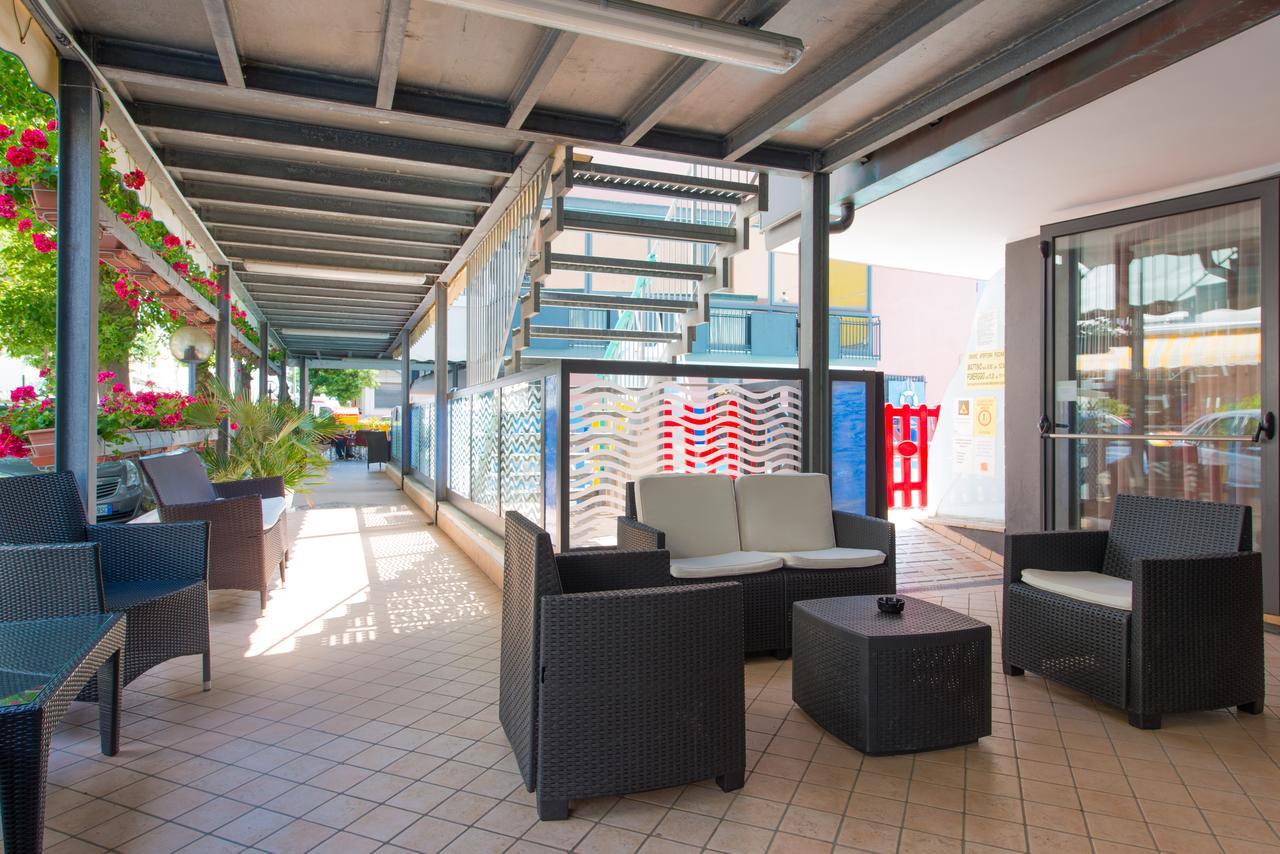 Hotel 2000 Rimini Ngoại thất bức ảnh