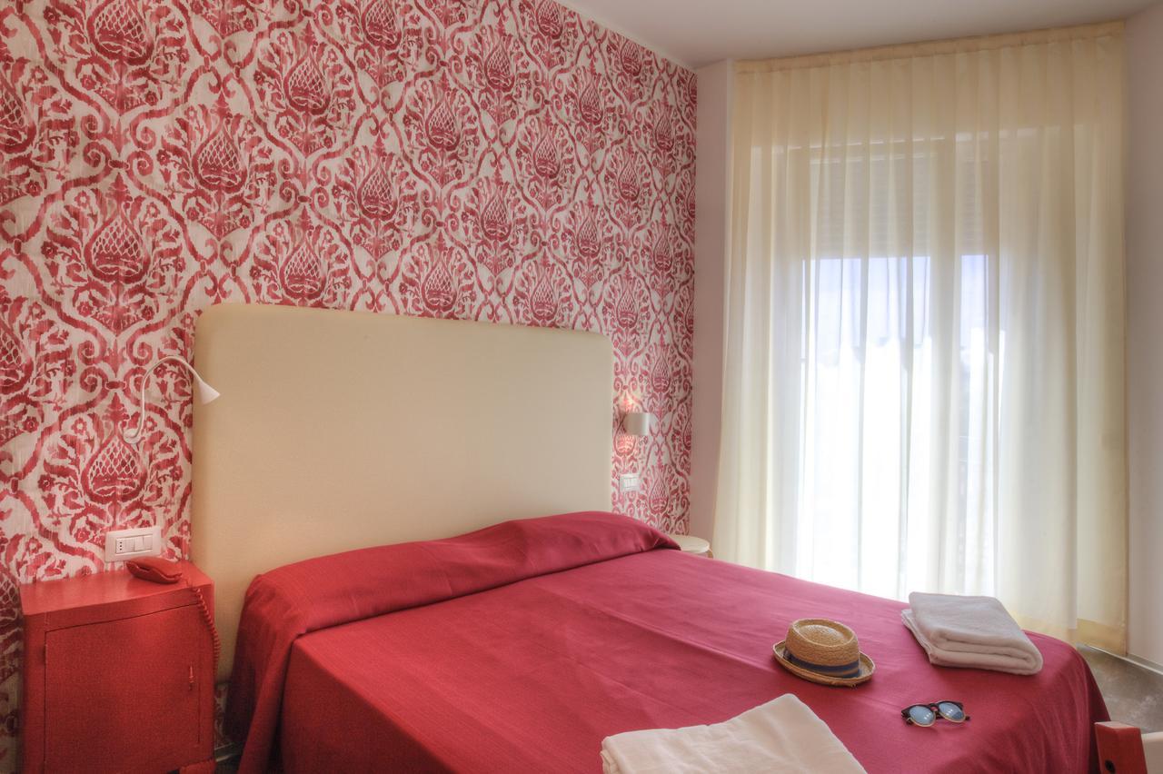 Hotel 2000 Rimini Ngoại thất bức ảnh